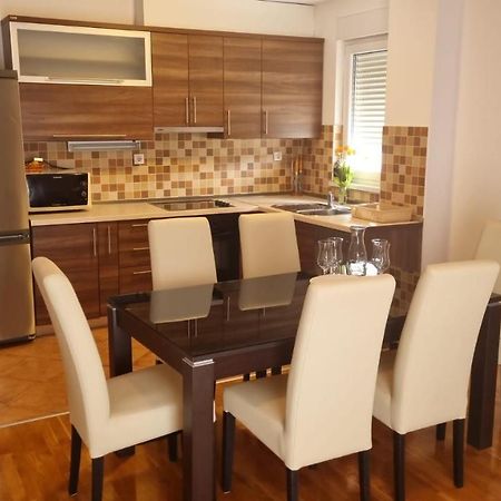 Apartment Nina Makarska Exteriör bild